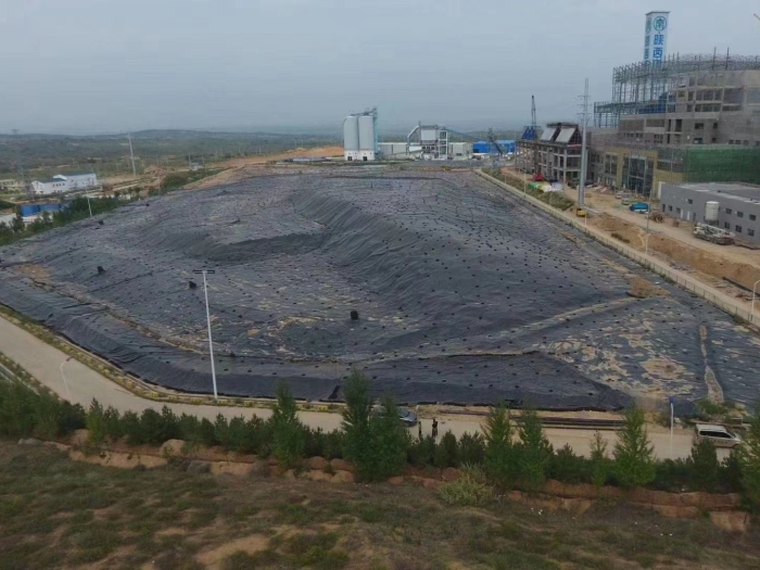 飞灰填埋场防渗施工现场 建通工程科技